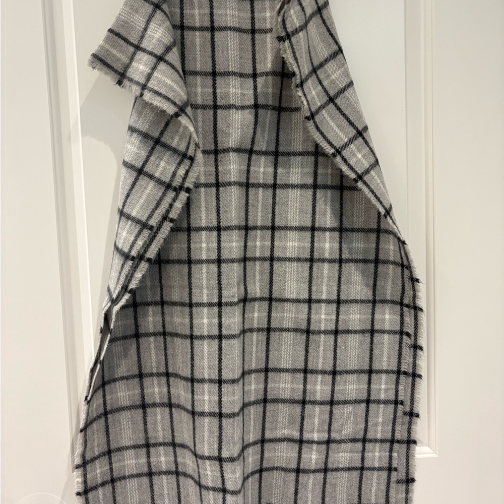 H&M Black and White Plaid Scarf